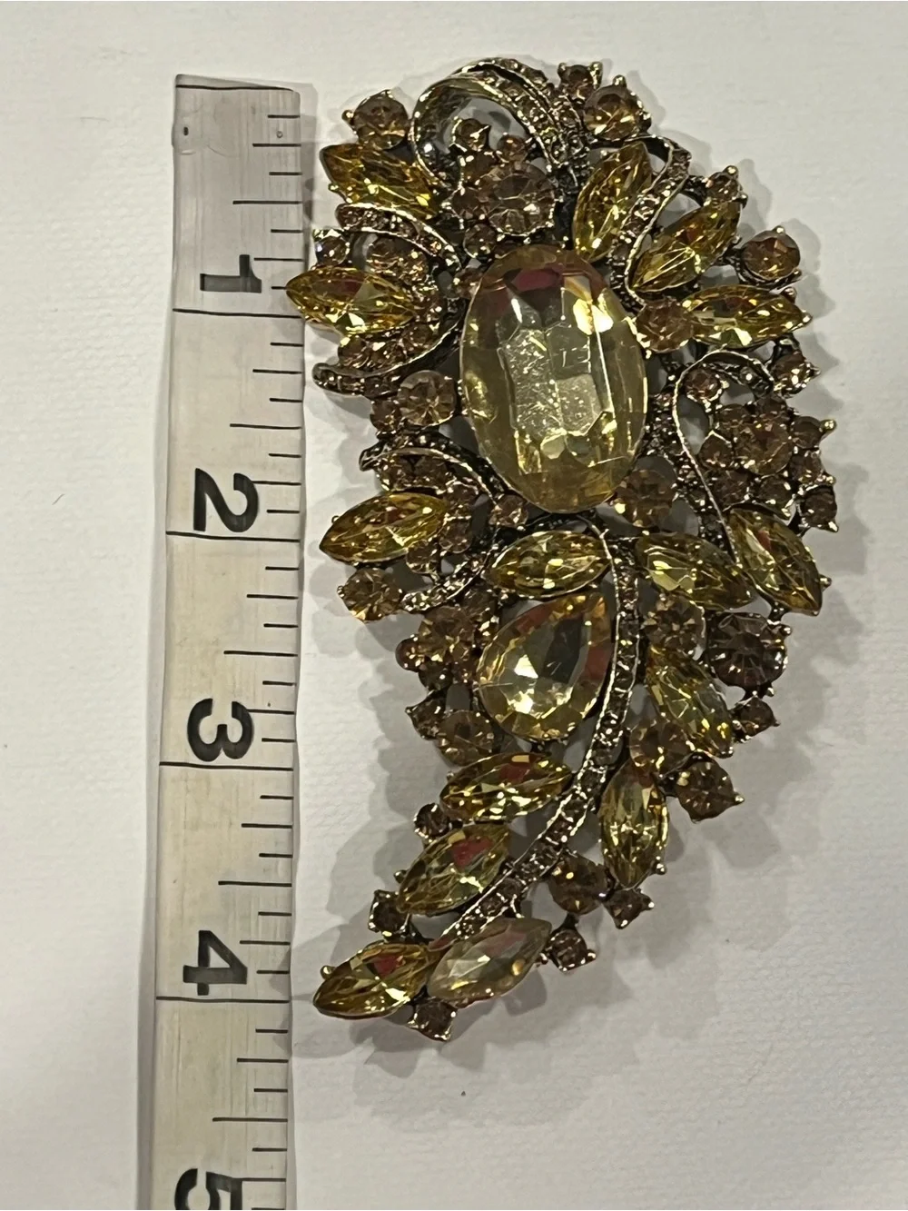 Gold-Tone Citrine Crystal Leaf Brooch - Elegant Women’s Jewelry NWOT